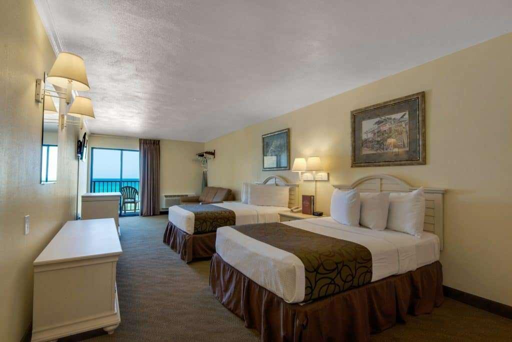 Ramada By Wyndham Panama City Beach / Beachfront Chambre photo