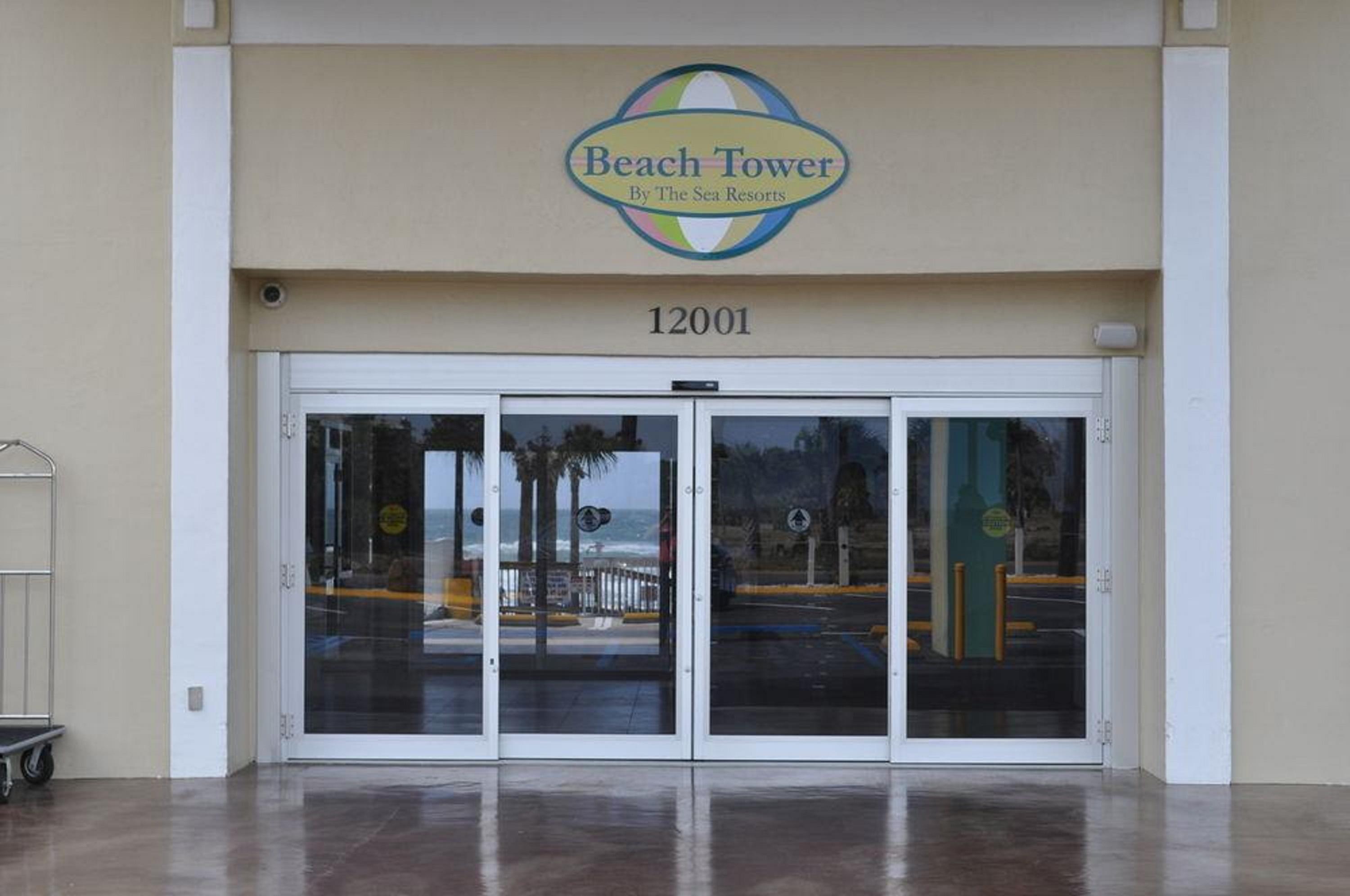 Ramada By Wyndham Panama City Beach / Beachfront Extérieur photo