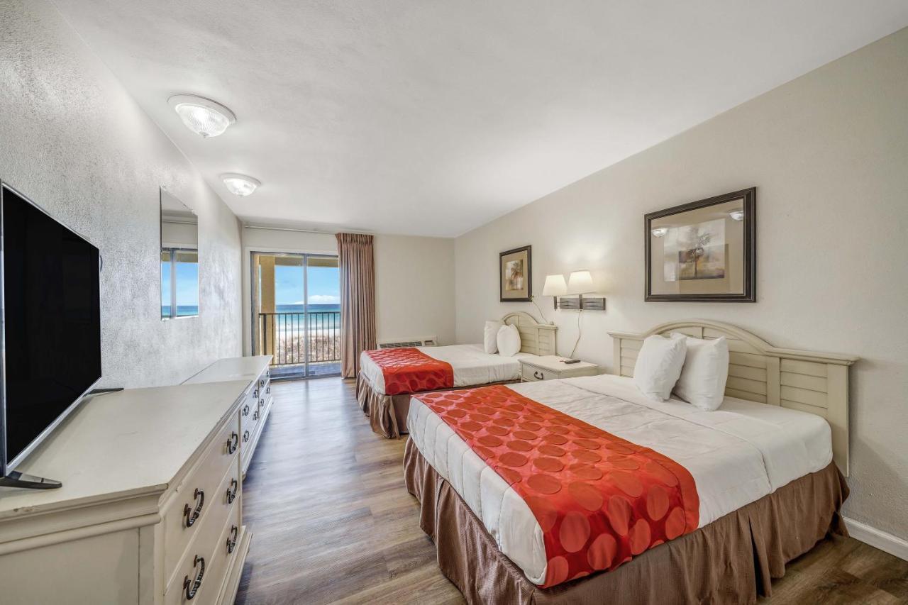 Ramada By Wyndham Panama City Beach / Beachfront Extérieur photo